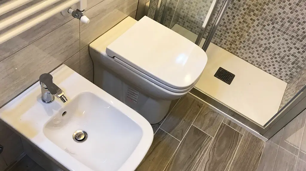 Esempio di bagno completamente ristrutturato chiavi in mano a Torino
